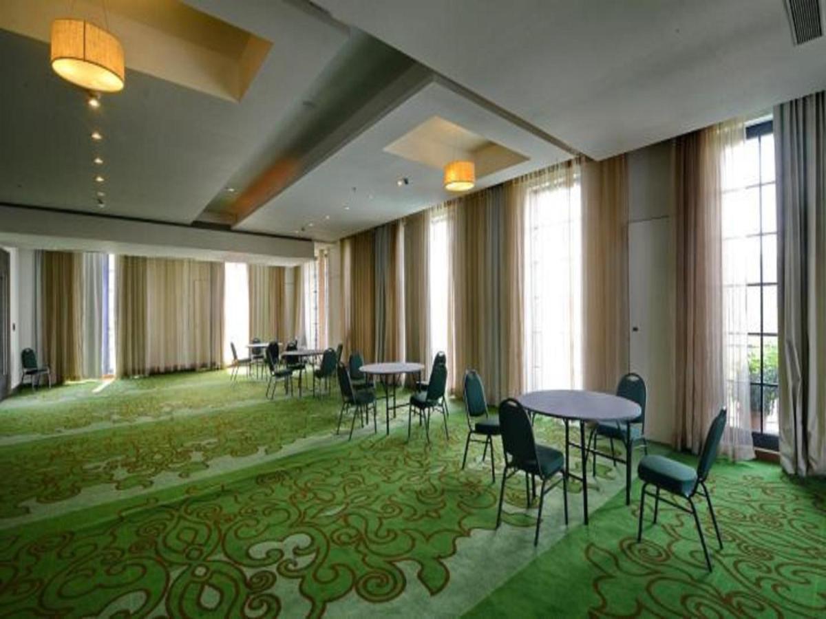 Oxford Golf Resort Pirangut Extérieur photo
