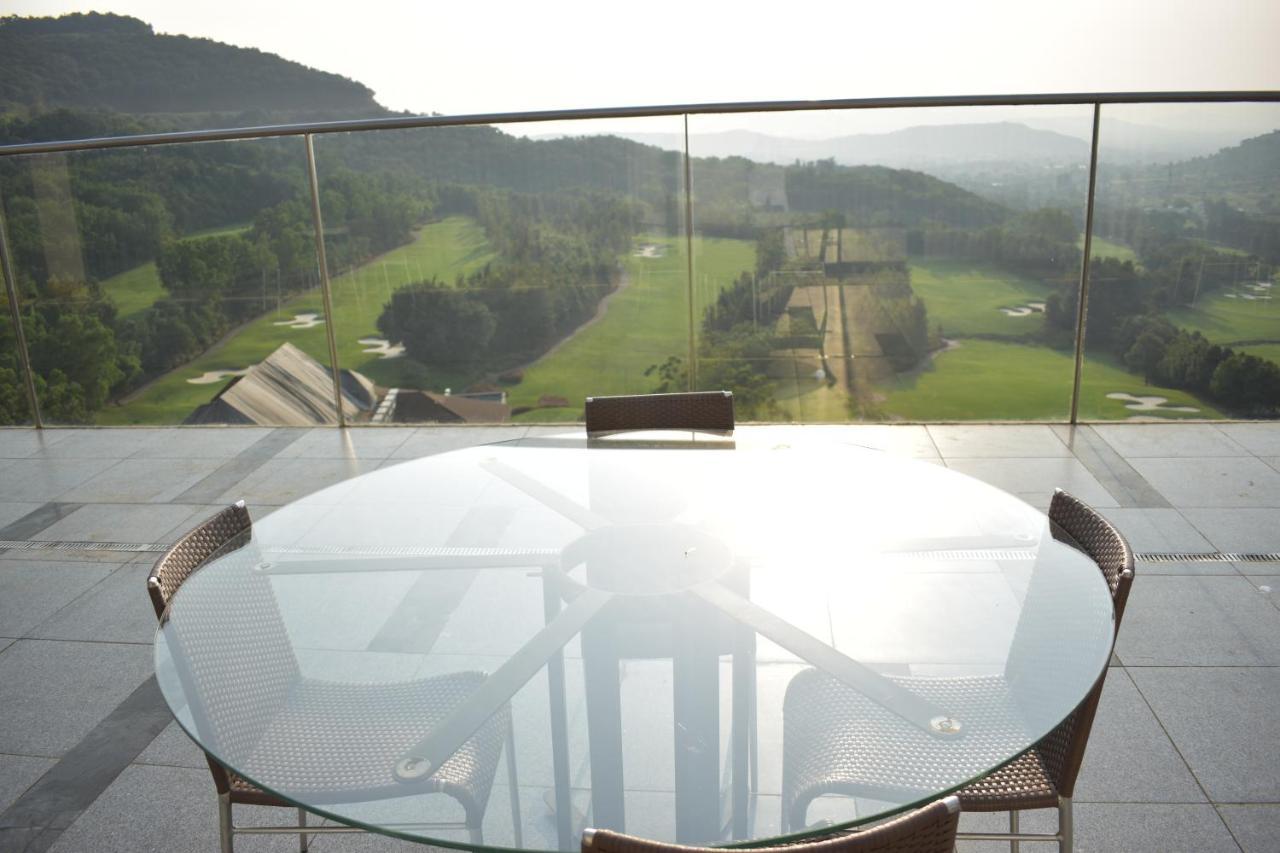 Oxford Golf Resort Pirangut Extérieur photo