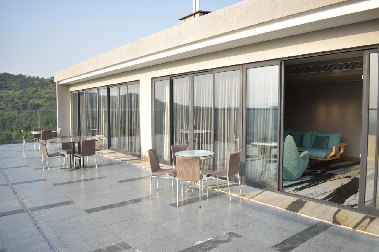 Oxford Golf Resort Pirangut Extérieur photo